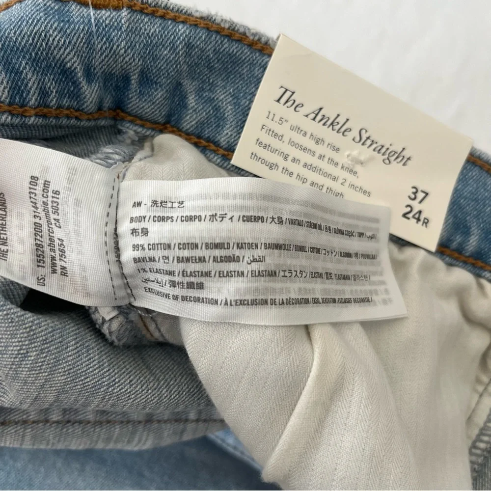 Abercrombie & Fitch Ankle Straight Ultra High Rise Jeans NWT